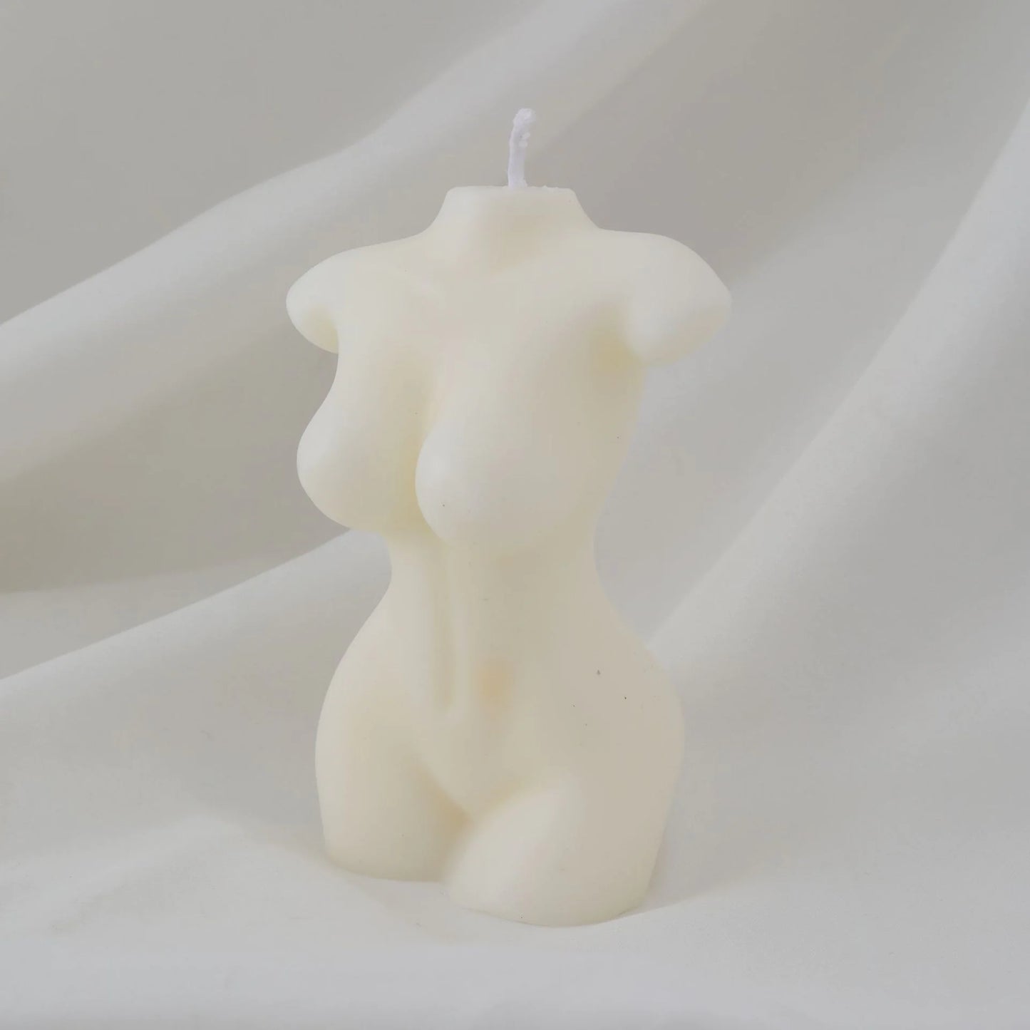 Sculpted Aroma Candles